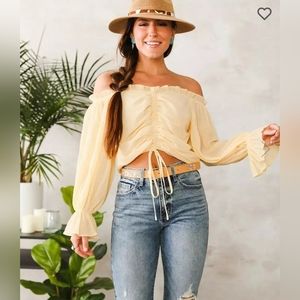 A. Peach Crinkle Gauze Ruffle Top Size Large